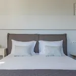 Mangie - Private Pool, Sleeps 11