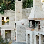 Mangie - Private Pool, Sleeps 11 Villa Hersonissos (Crete)