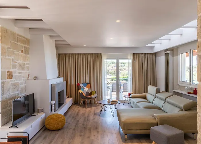 Mangie - Private Pool, Sleeps 11 * Χερσόνησος