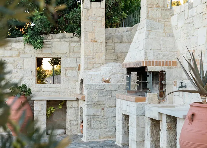 Mangie - Private Pool, Sleeps 11 Βίλα Χερσόνησος