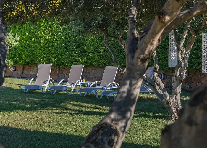 Mangie - Private Pool, Sleeps 11 Villa